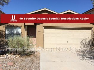 915 Blackbird Dr SW, Albuquerque, NM 87121