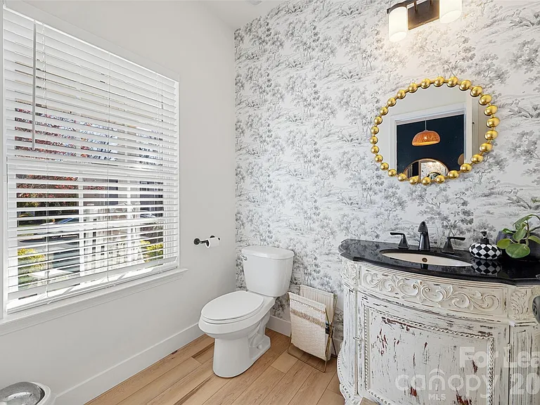 1668 Beleek Ridge Ln — Photo 14