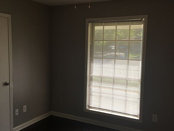 5th image of 3101 S Goodlett St