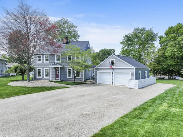 118 Sprague Dr, Hebron, OH 43025