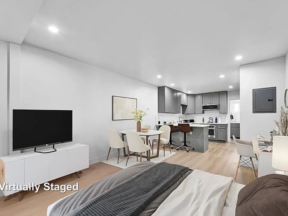 4th image of 1240 W 29th St APT 9
