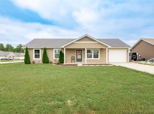 1376 Nova Avenue, Scottsburg, IN 47170