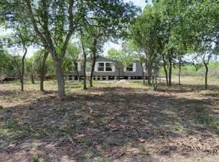 294 County Road 4631, Hondo, TX 78861