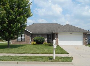 3234 N Nixon Ave, Springfield, MO 65803