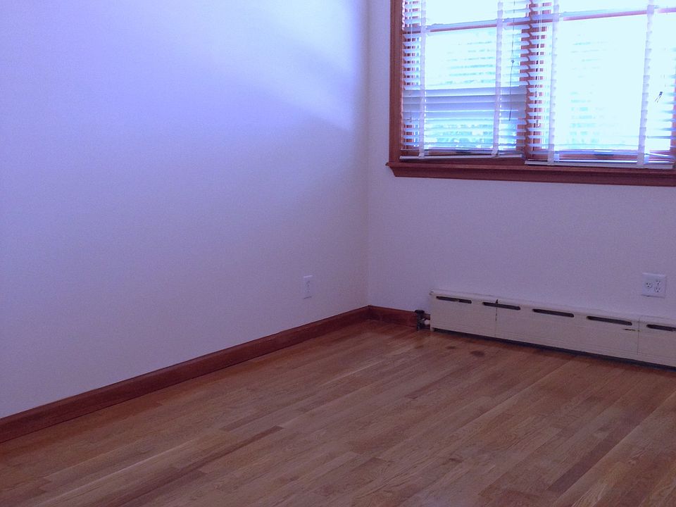 1st image of 6313 Metropolitan Ave