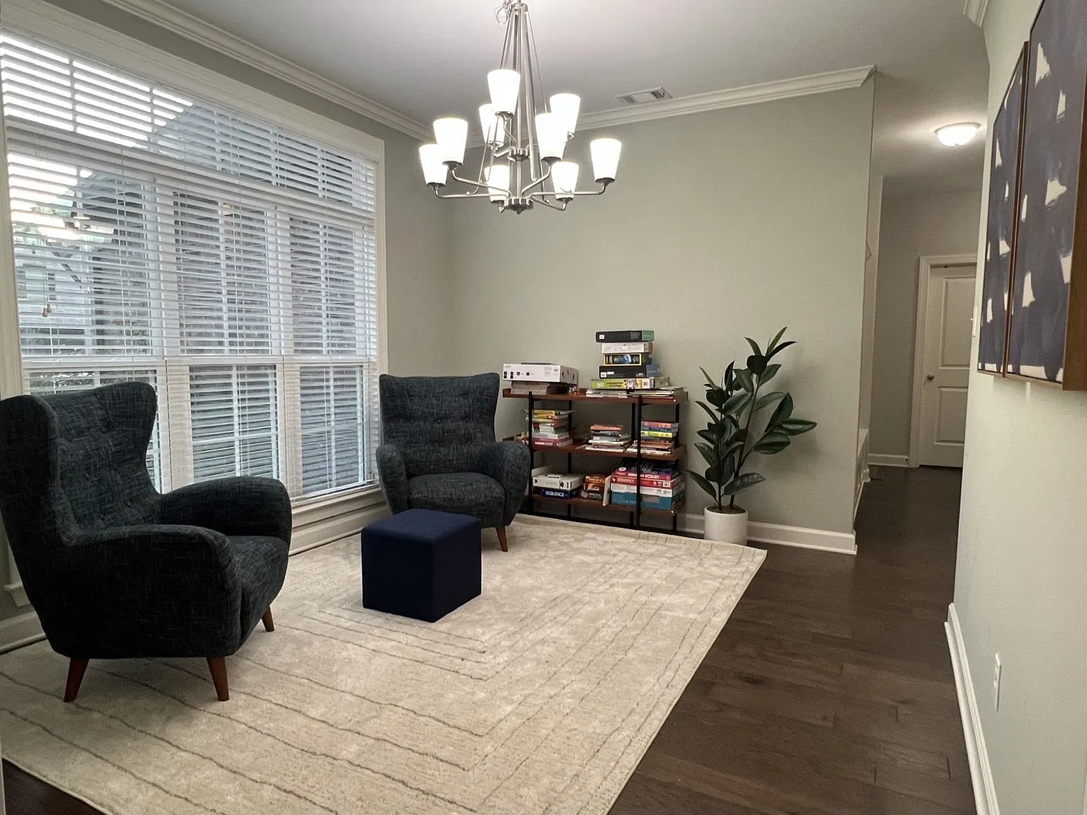 4 bed, 3.0 bath, 2777 sqft, $3,250 — Photo 4