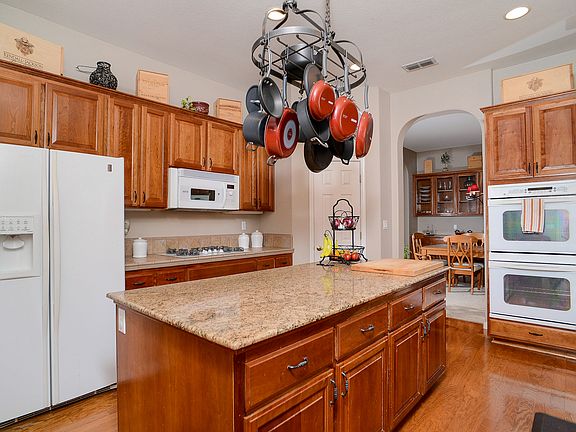 5th image of 7923 McGann Ct