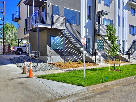 4th image of 3205 W Conejos Pl