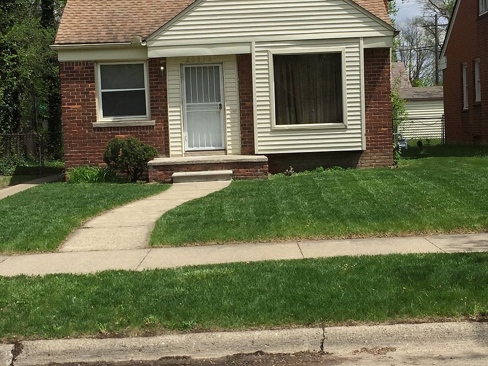 Front of home from street