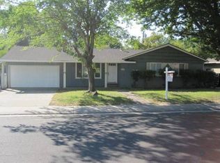 224 E Garner Ln, Stockton, CA 95207
