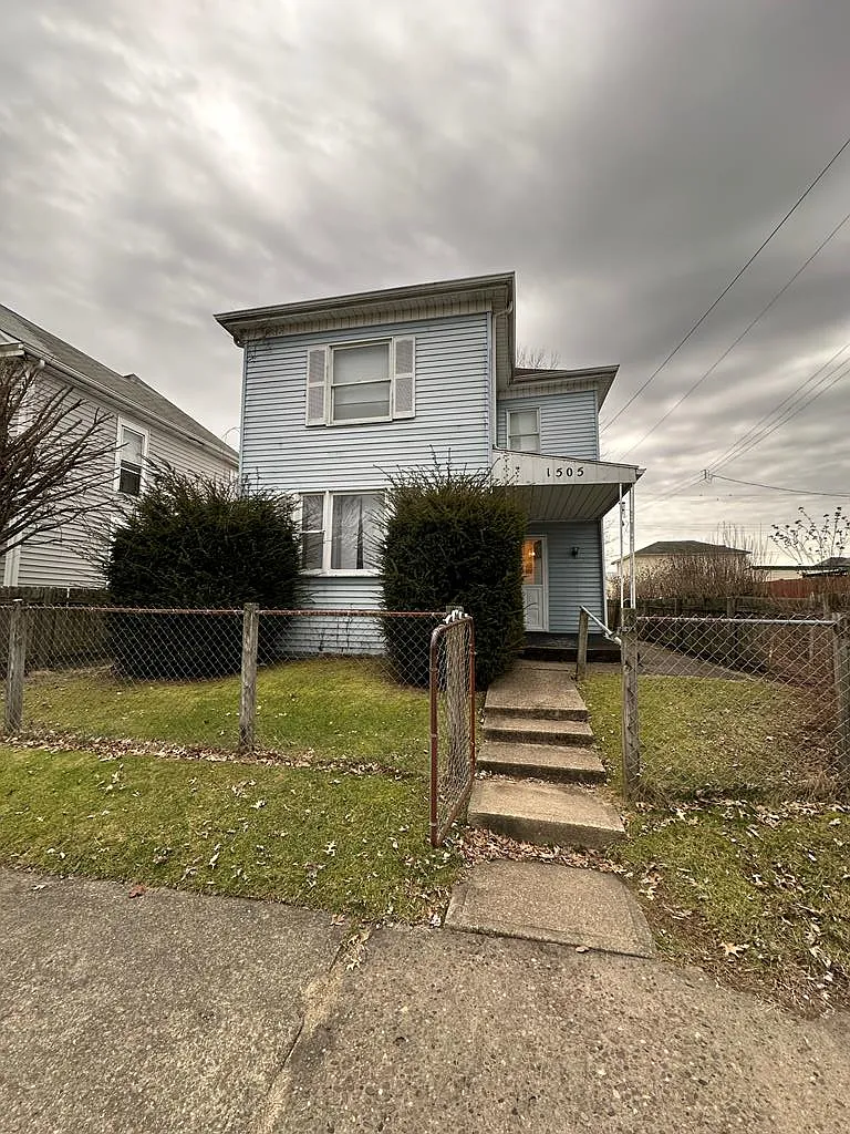 1505 Third Street photo 1