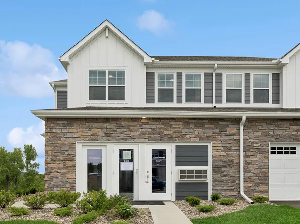 11077 203rd St W, Lakeville, MN 55044