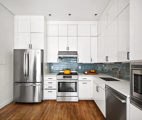 Sold by Compass | media 4