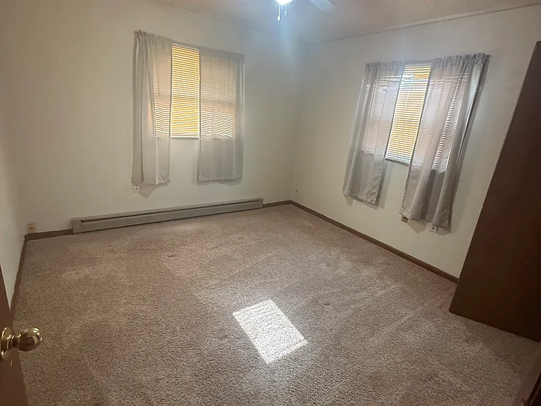 616 S Clinton St #3 — Photo 6