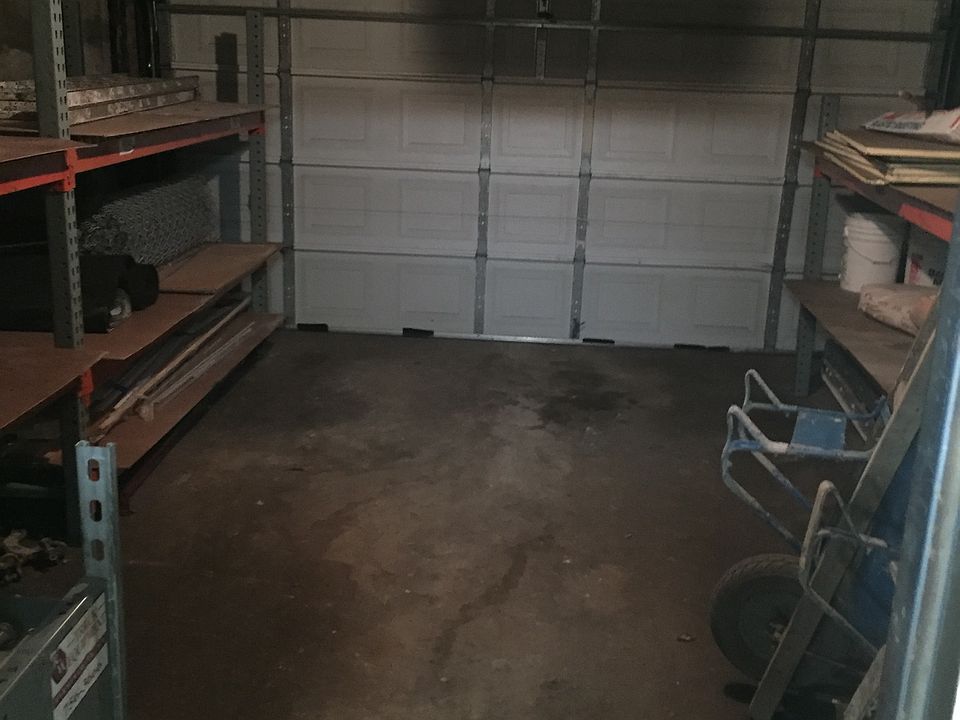 1st image of 21531 Hillside Ave