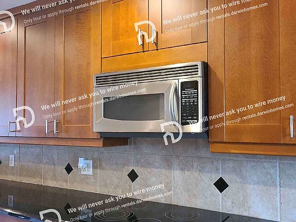 5th image of 811 Lovett Blvd APT 26