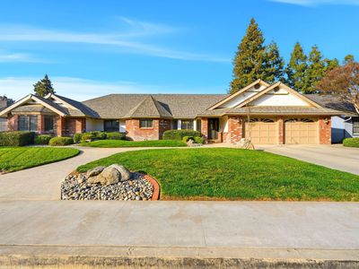 310 E Monte Vista Avenue, Visalia, CA, 93277