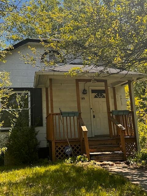 1st image of 1125 Durbin St
