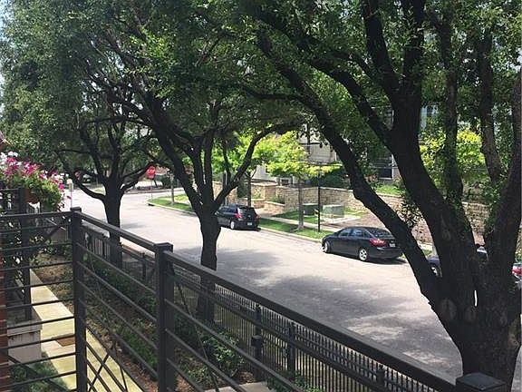 3rd image of 2606 Shelby Ave APT 105