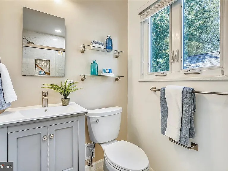 4400 Rosedale Ave — Photo 21