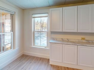 20 Mechanic St APT 5, Lebanon, NH 03766