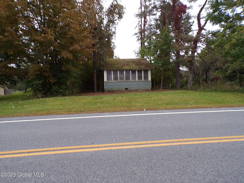 5th image of 25 Sunnyside Road