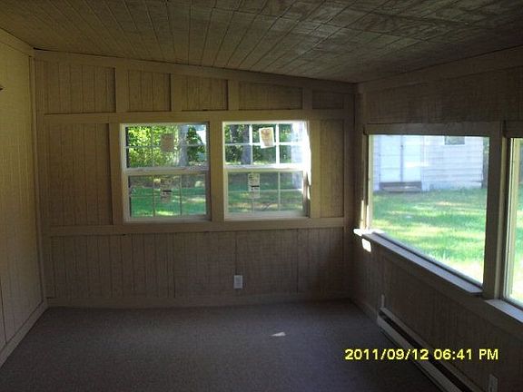 5th image of 388 Valley St