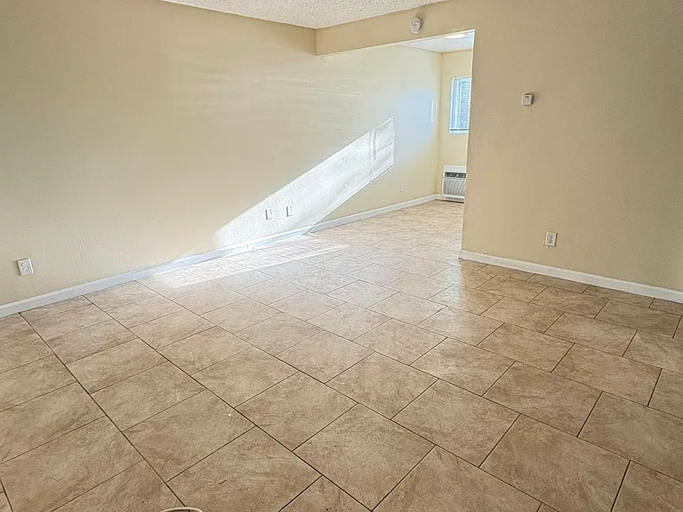 555 W 25th St #2 — Photo 2