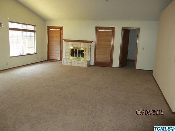 2nd image of 1015 N Parkwood Street