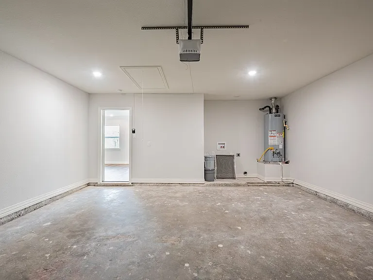 3462 Coronado Ct — Photo 30