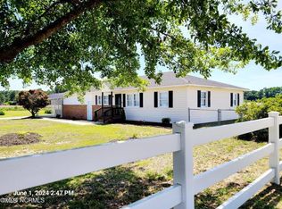 1711 N Salemburg Hwy, Salemburg, NC 28385