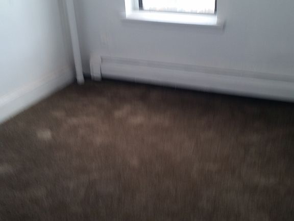 3rd image of 858 Flatbush Ave #2