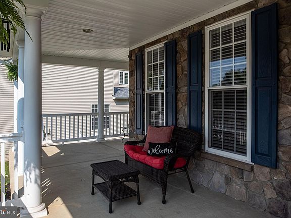 5th image of 20 Doswell Dr