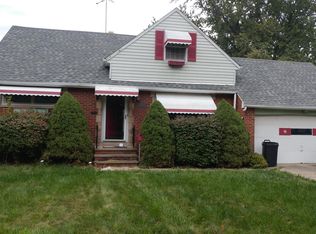 1765 Kapel Dr, Euclid, OH