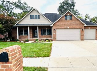 8537 Treybrooke Pl, O'Fallon, IL 62269