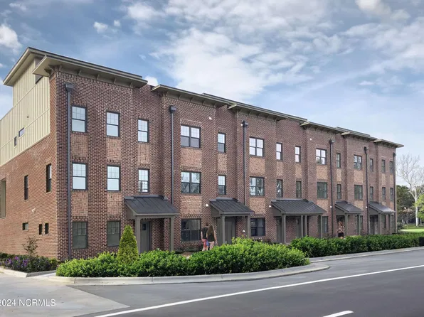 121 Lexington Lane #6, Southern Pines, NC 28387