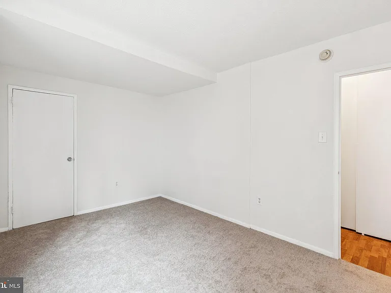 2101 Chestnut St #721-R — Photo 12