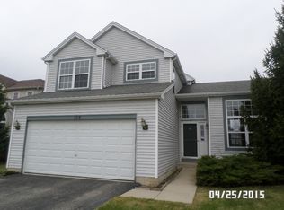 108 S Savannah Pkwy, Round Lake, IL 60073
