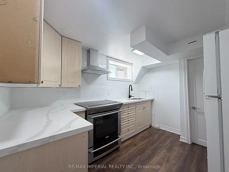 69 Edgar Ave #BASEMENT — Photo 7