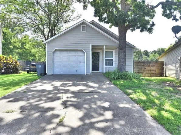6105 S Vancouver Ave, Tulsa, OK 74132