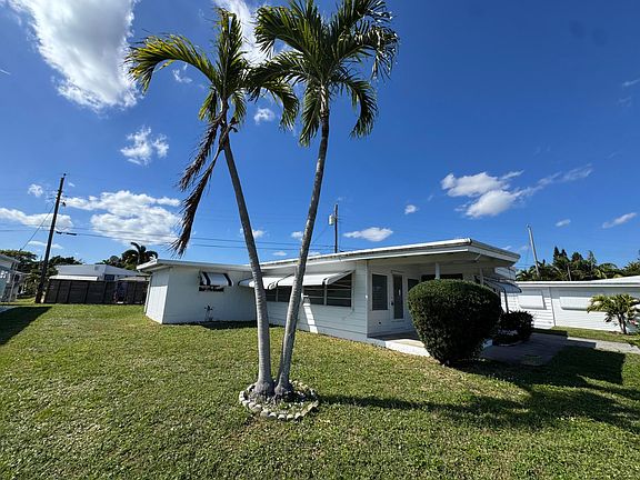2nd image of 14577 Glenview Drive