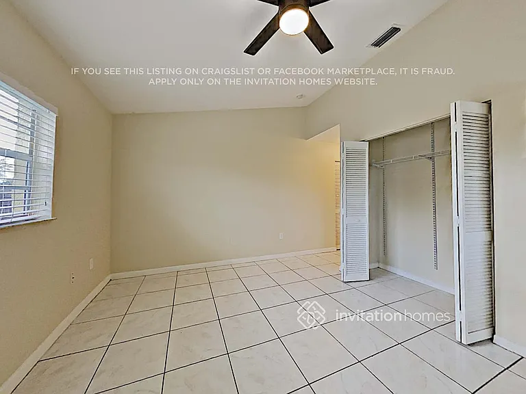 16802 SW 143rd Pl — Photo 8