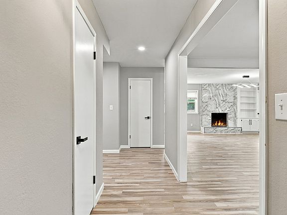 5th image of 6103 S 72nd East Ave