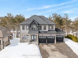 4 Boville Ct, Oro Medonte, ON L0L2L0