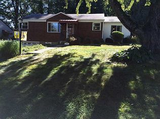 2505 Milford Dr, Bethel Park, PA 15102