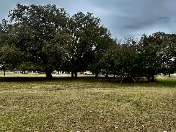 000 Tawny Oak LOT 24, Bandera, TX 78003