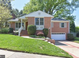 3942 N Upland St, Arlington, VA 22207