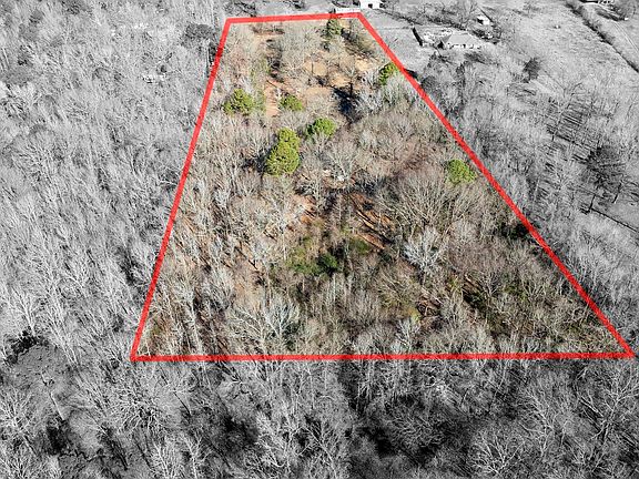 2nd image of 233 County Road 1120 W