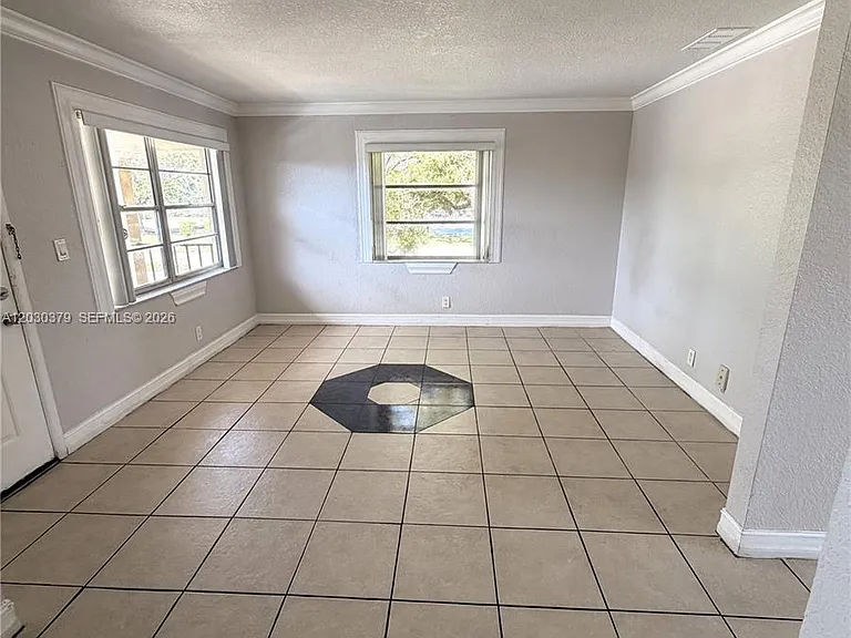 412 Lakeside Dr #223 — Photo 4