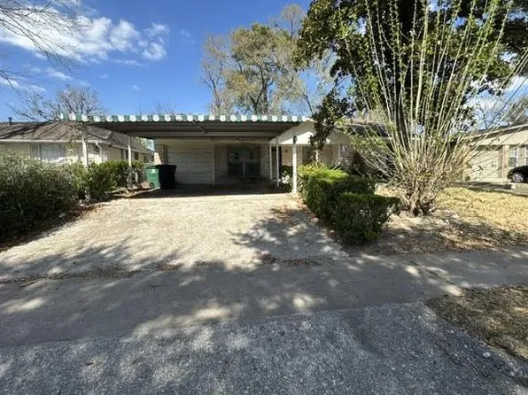 7613 Parker Rd, Houston, TX 77016